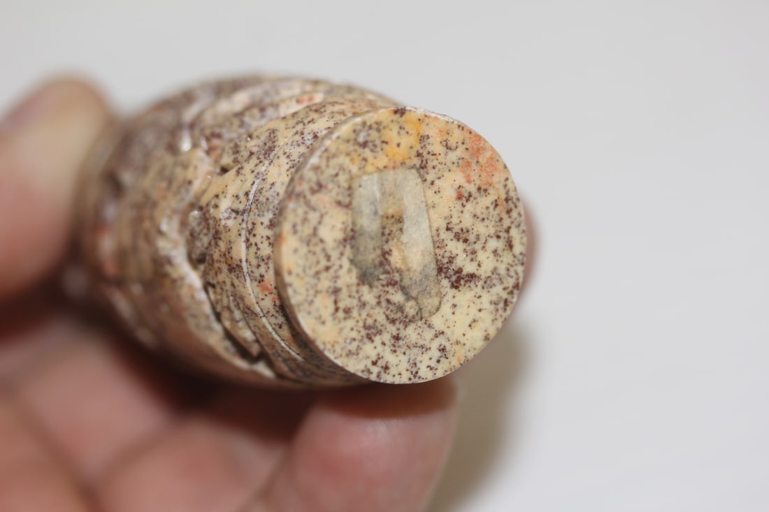 Soapstone Snuff Bottle - 4