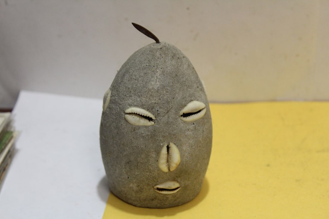 An Art Pottery Shell Pace: with pin on top - 4" tall without the pin/nail