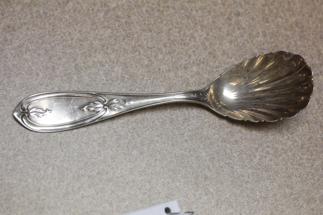 Vintage Coin Sterling Spoon: Newell Harding - no mono - 5 5/8" long