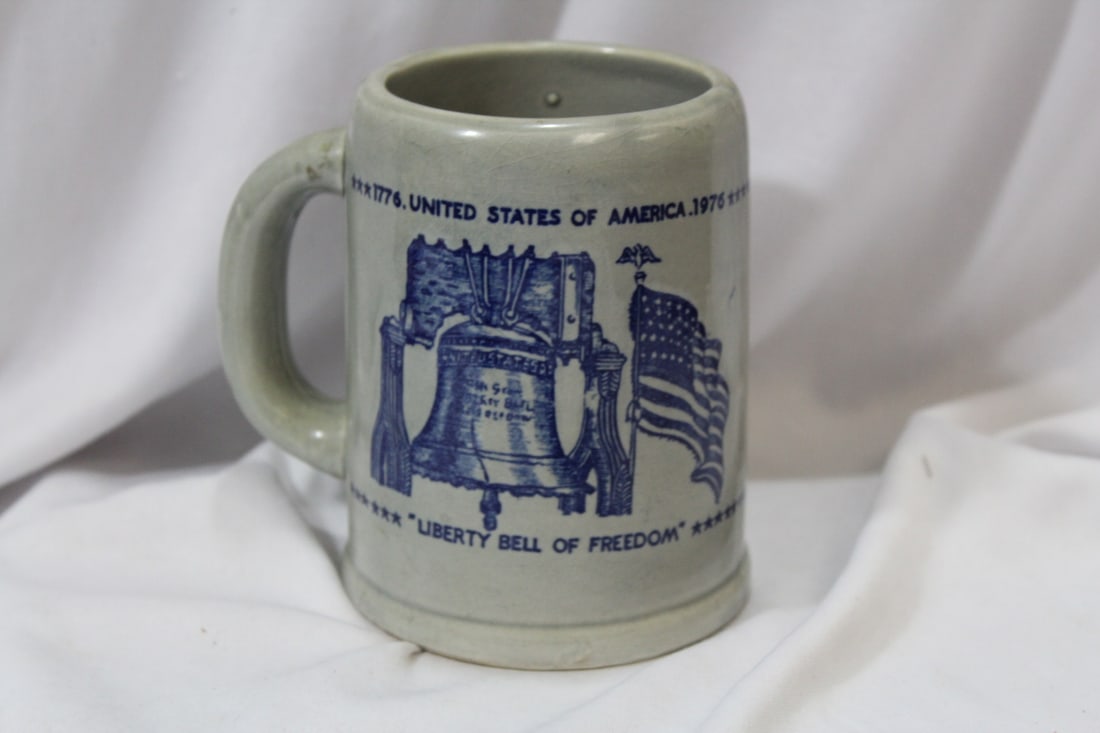 A "Spirit of 1776" Mug: 4 5/8" tall