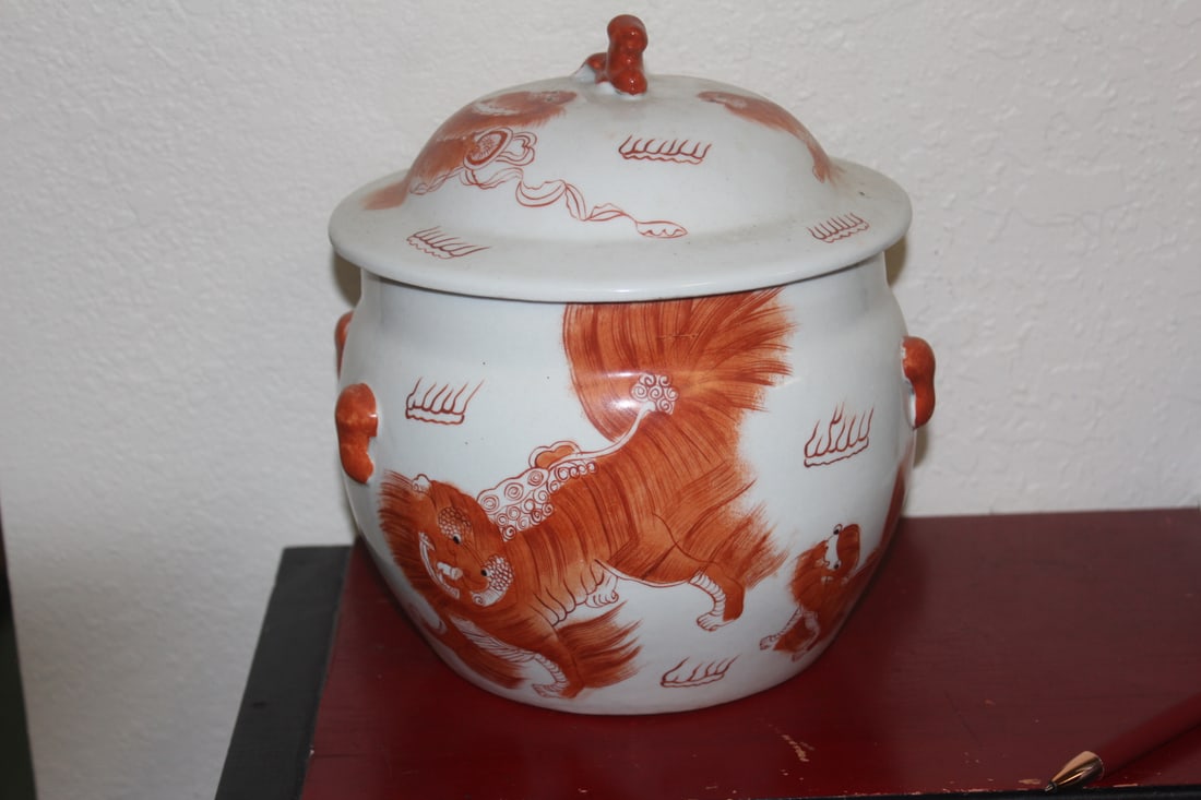 Signed Chinese Jar, Bowl (1 of 8)