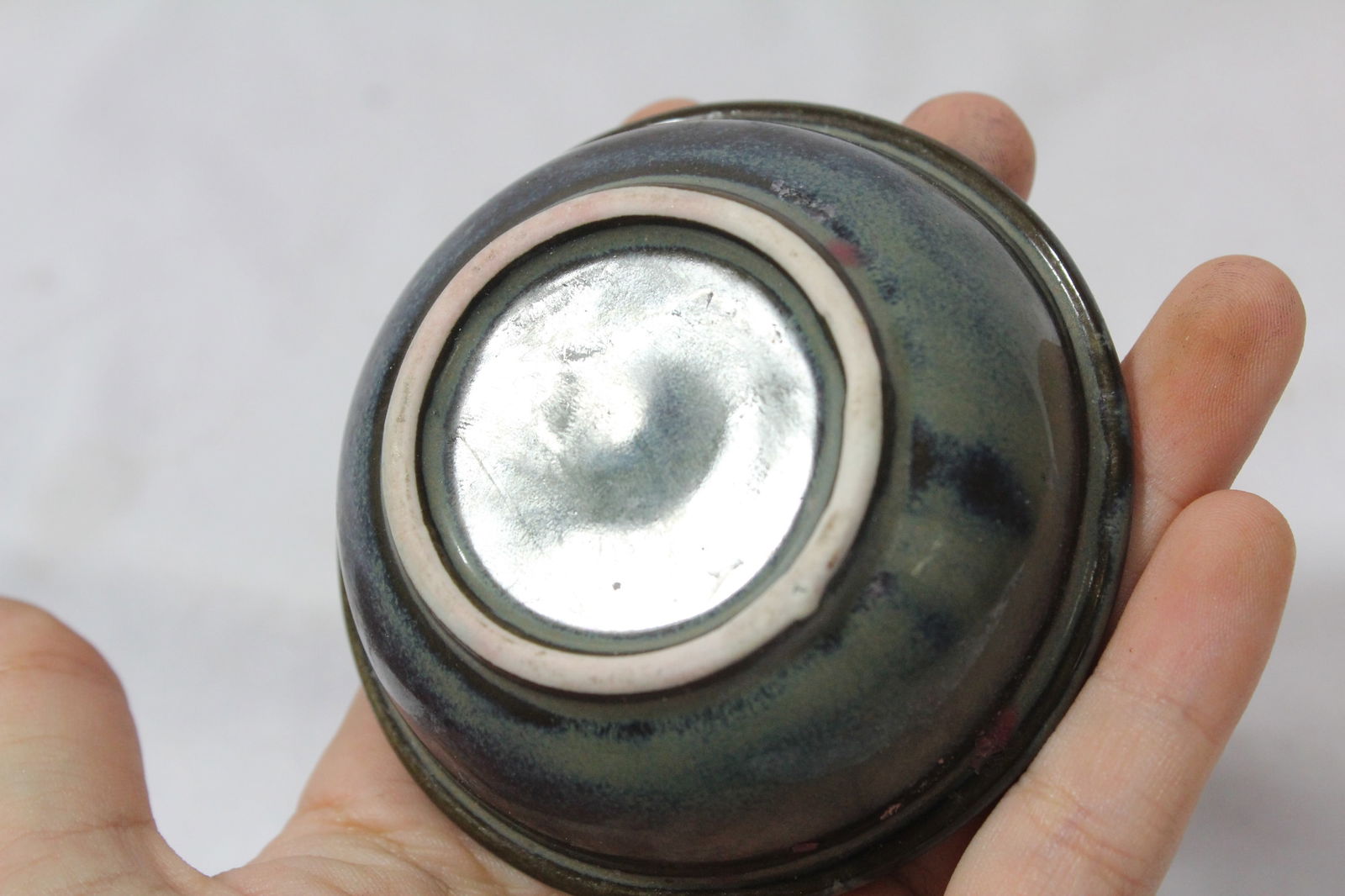 A Ceramic Ring Holder - 3