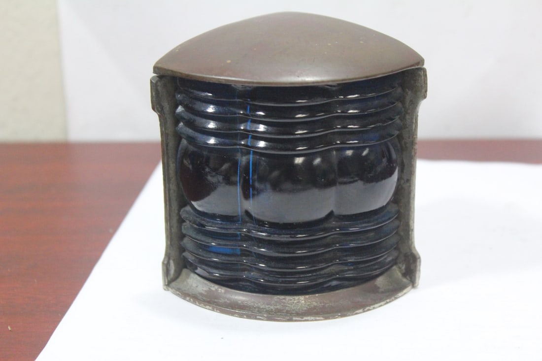 A Vintage Blue Emergency Light: 3 3/4" tall