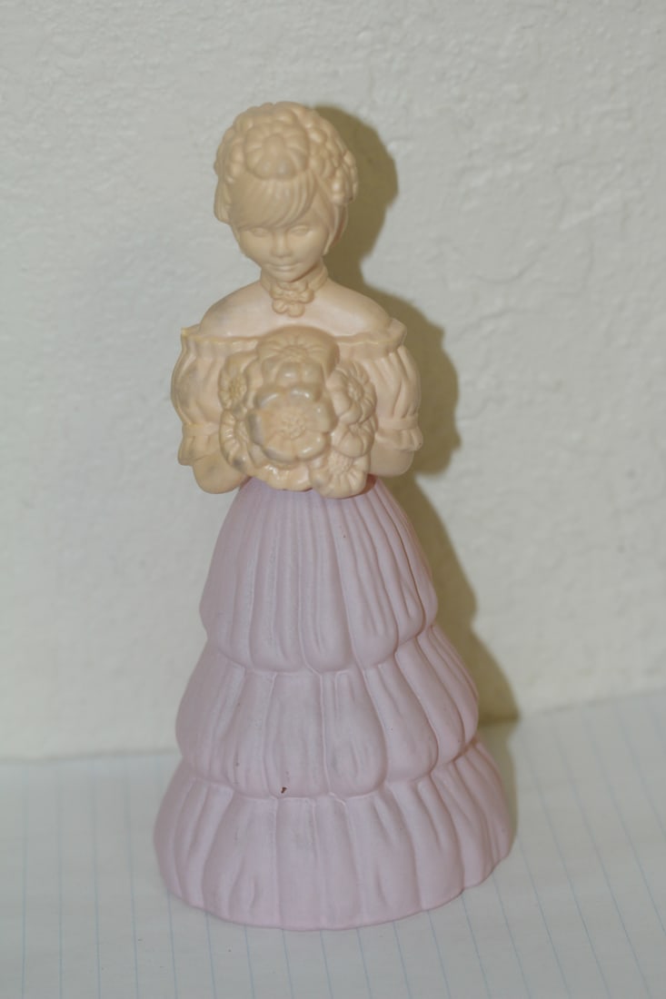 Avon Perfume: about full - 6 1/2" tall