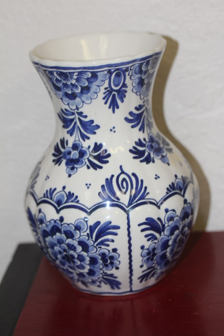 Vintage Delft Vase: signed on the bottom - 7 1/2" tall