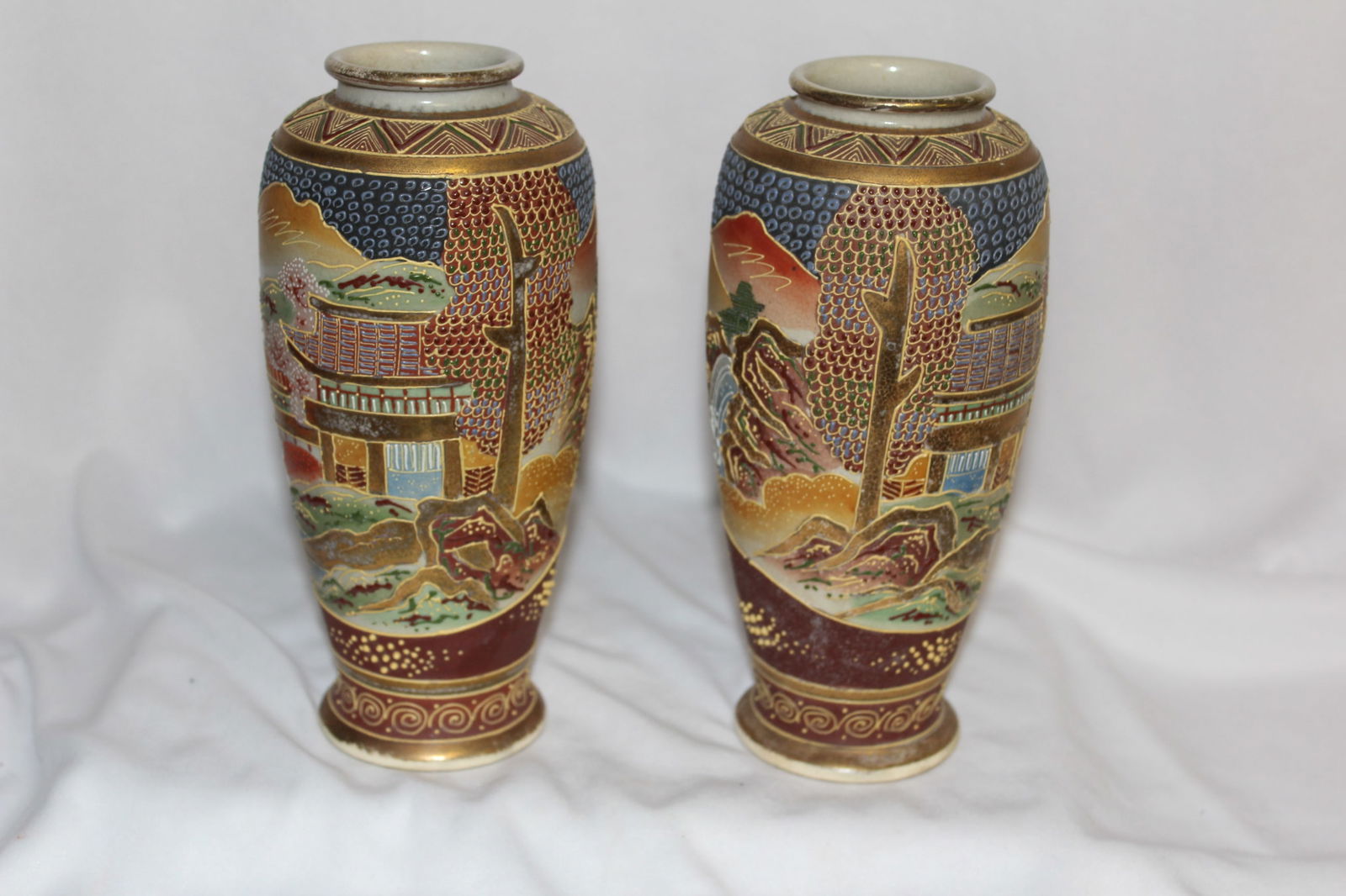 A Pair of Signed Japanese Satsuma Vases: 7 1/2" tall