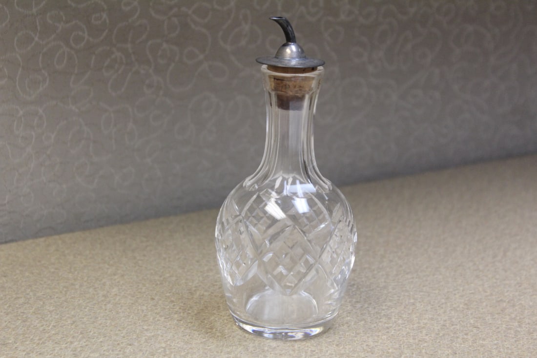 Signed Stuart England Cruet: top appeared to be sterling - 5 5/8" tall