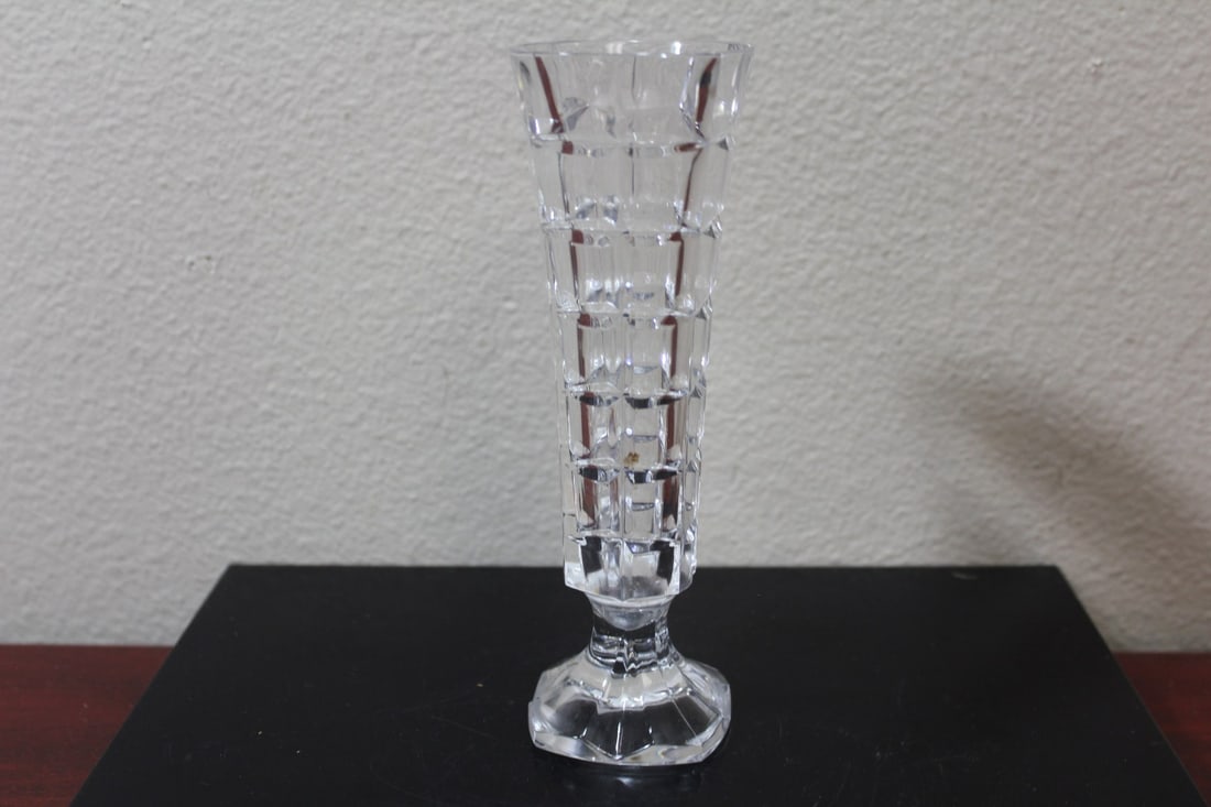 A Glass Vase (1 of 4)