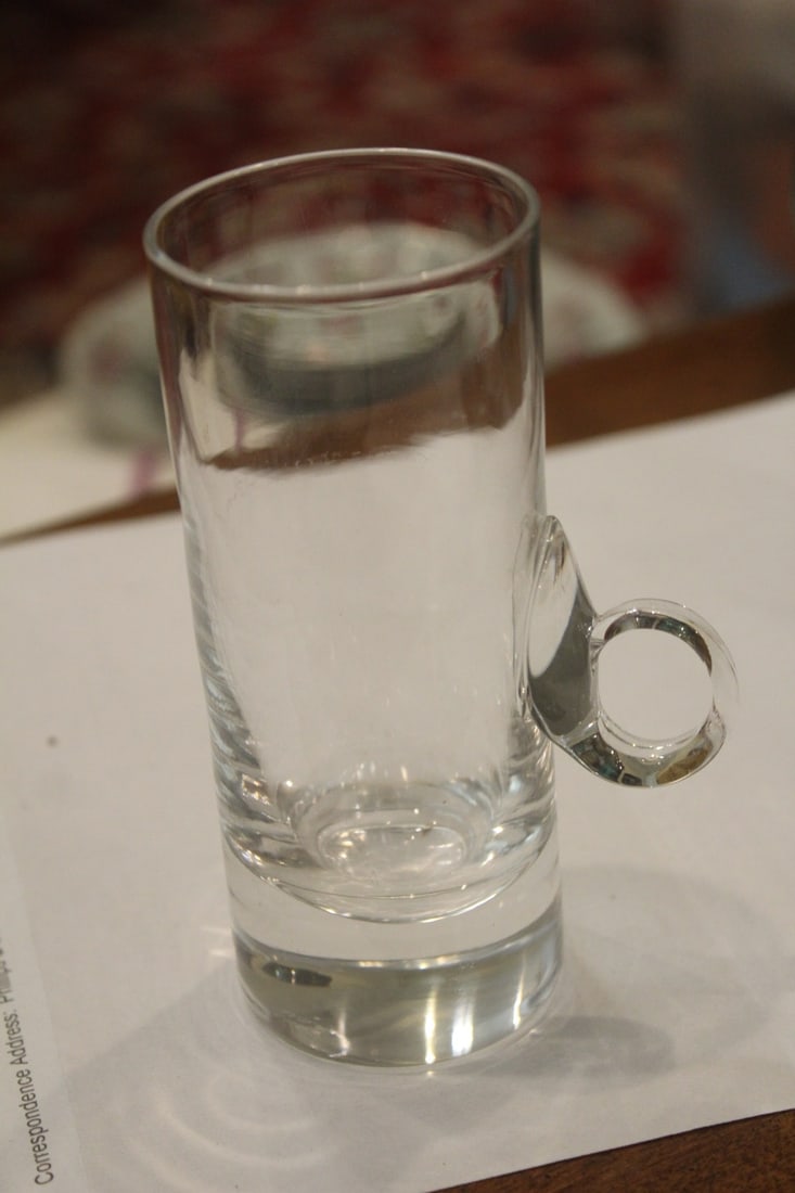 Irish Clear Glass Coffee Mug: 4 3/4" tall