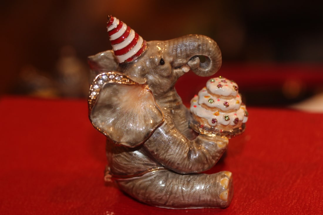 Enamel on Metal Elephant Trinket Box: 3" tall