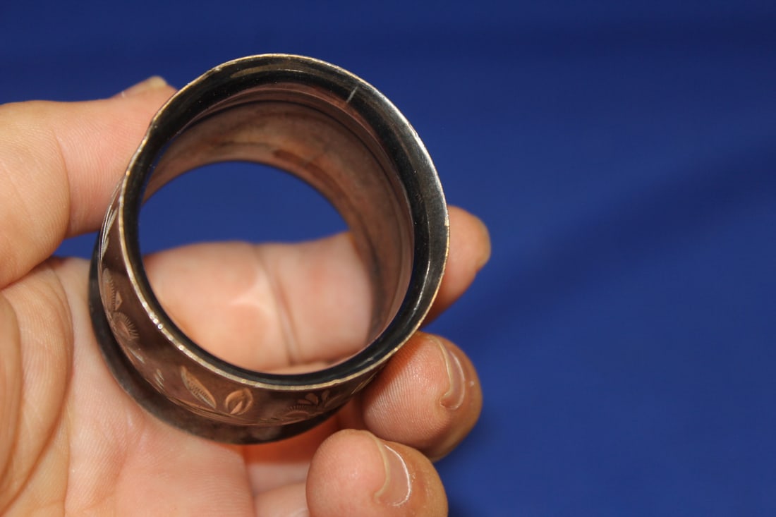 A Silverplated Single Napkin Ring - 6