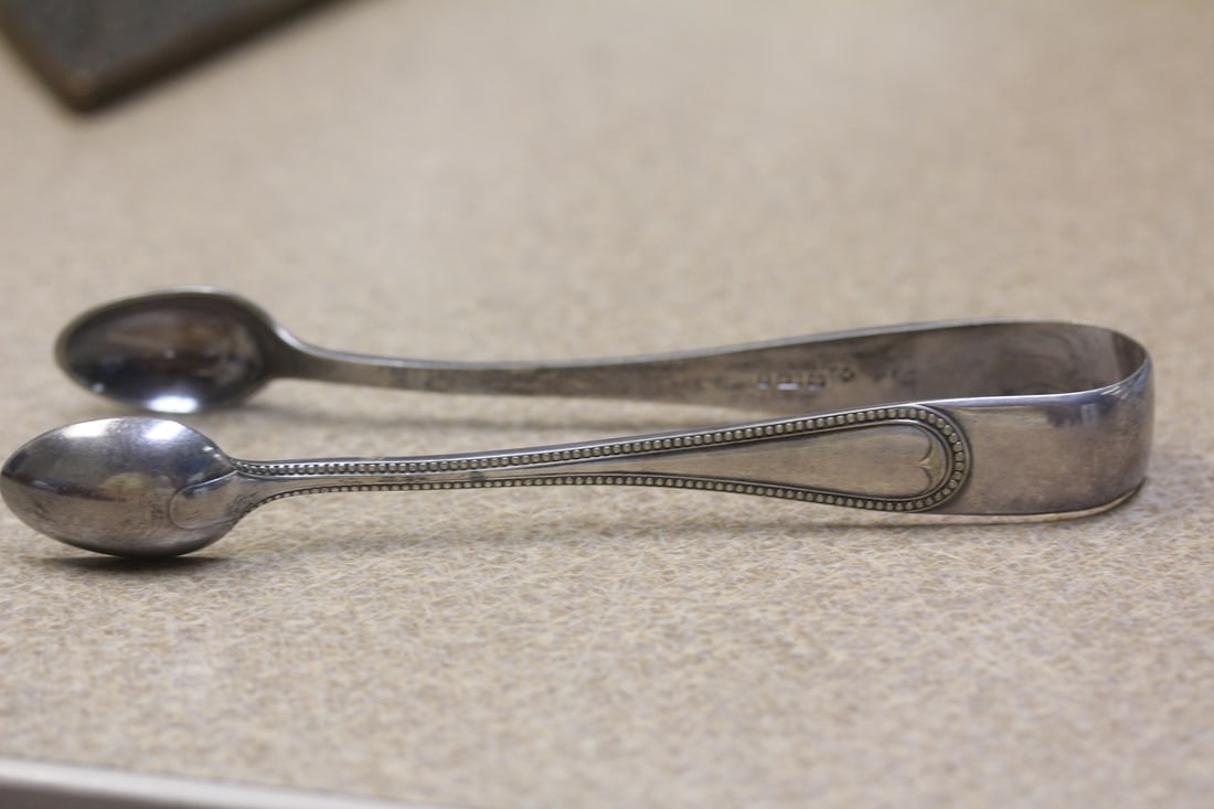 Silverplated Sugar Tong: 5 3/4" long