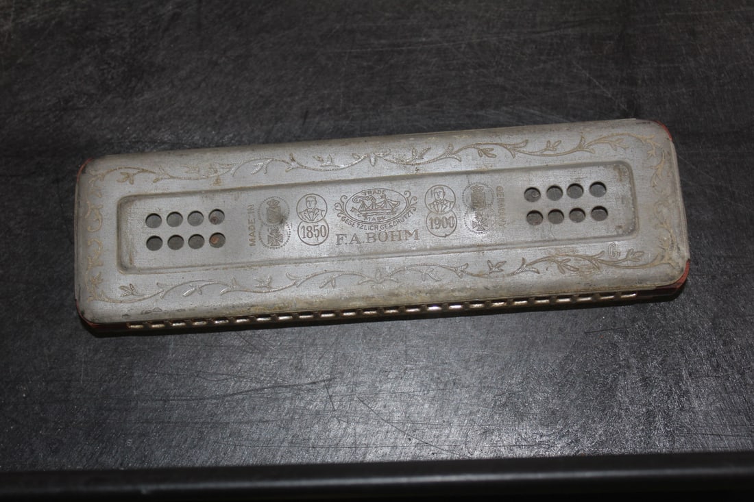 Vintage G Harmonica - 3