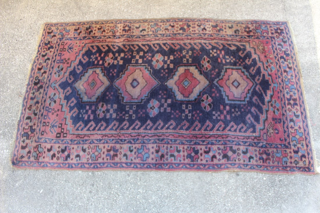 Antique/Vintage Oriental Rug (1 of 7)