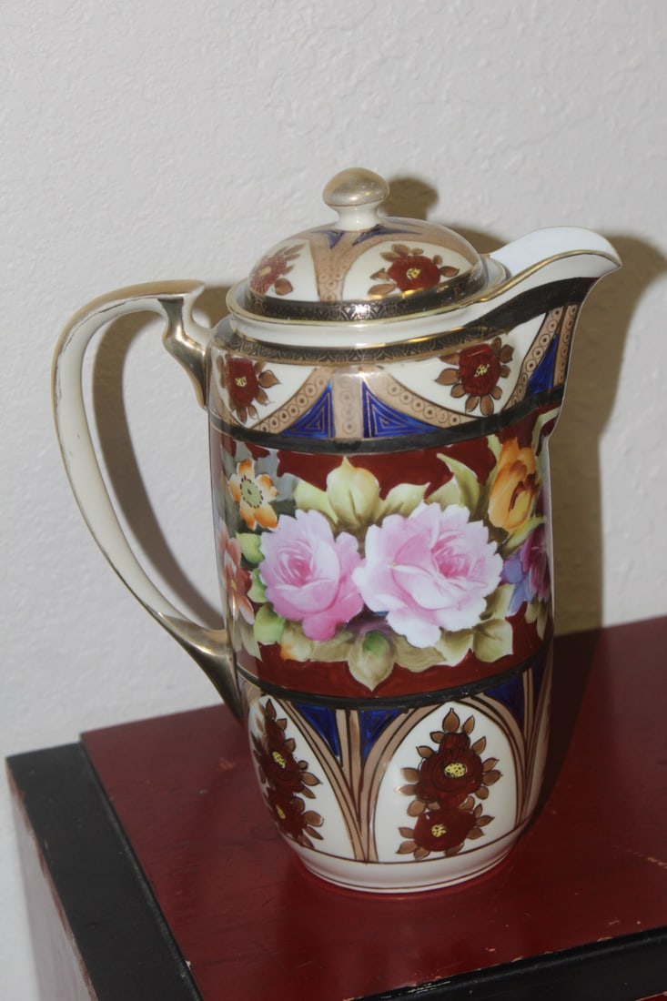 Nippon Chocolate Pot: 9 5/8" tall