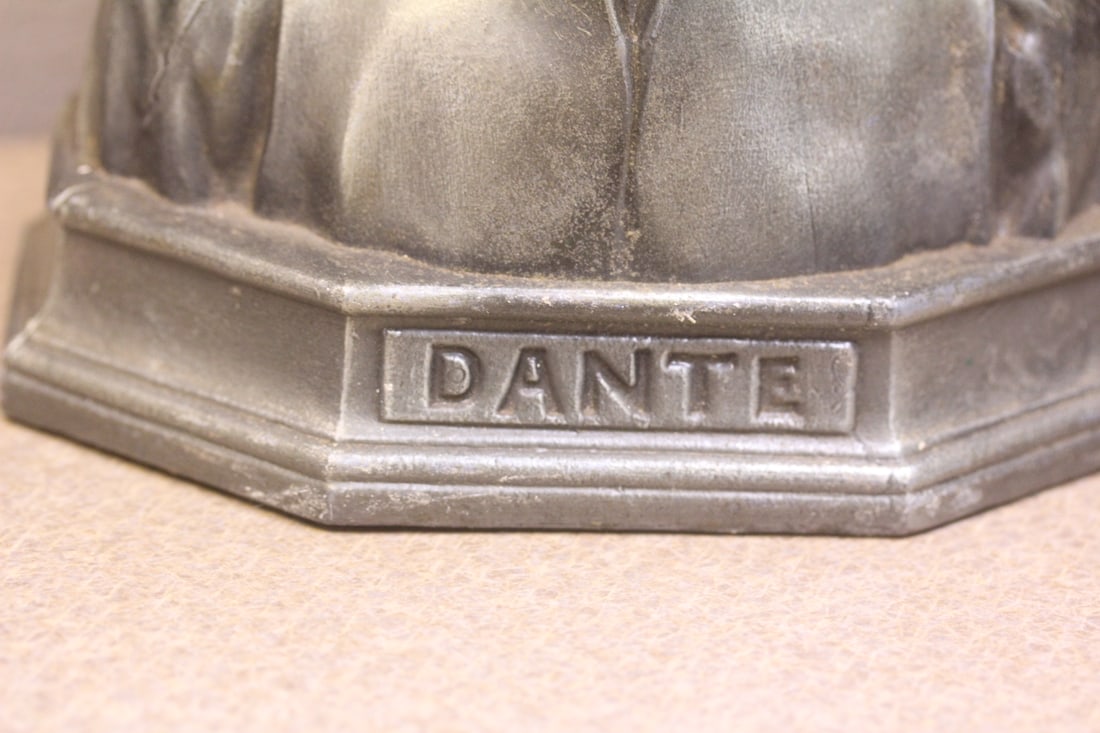 Dante Statue - 2