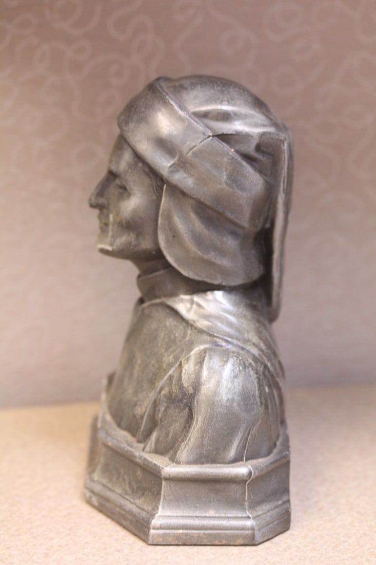Dante Statue - 4
