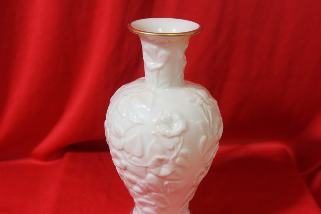 A Lenox Vase - 2