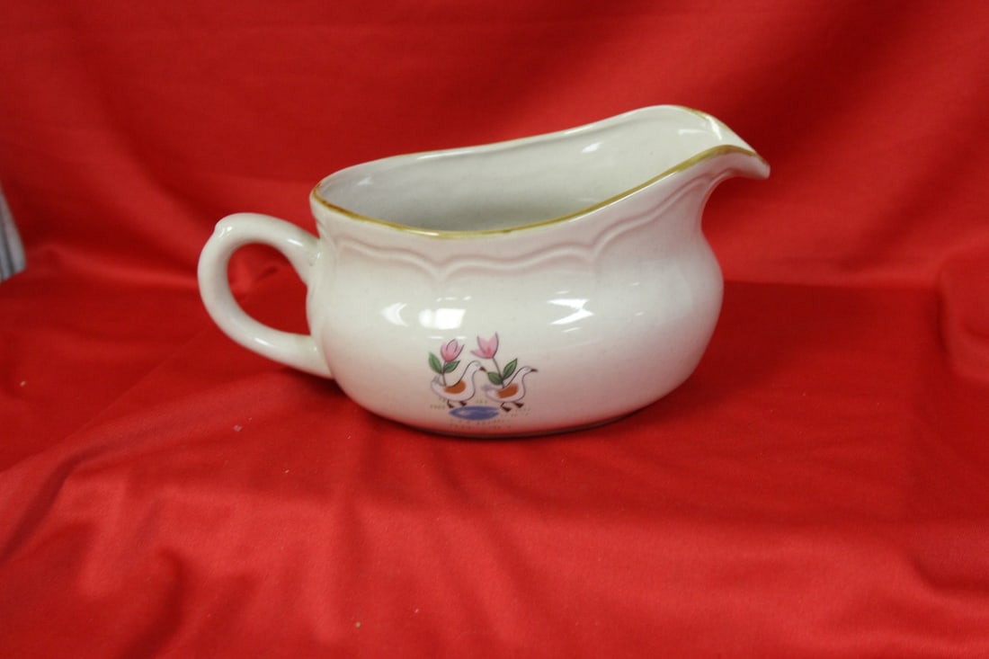 A Vintage Gravy Bowl: 7 1/2" in diameter