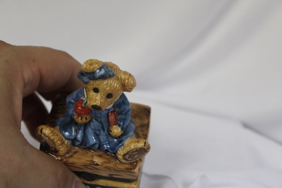 A Bear Trinket Box - 7