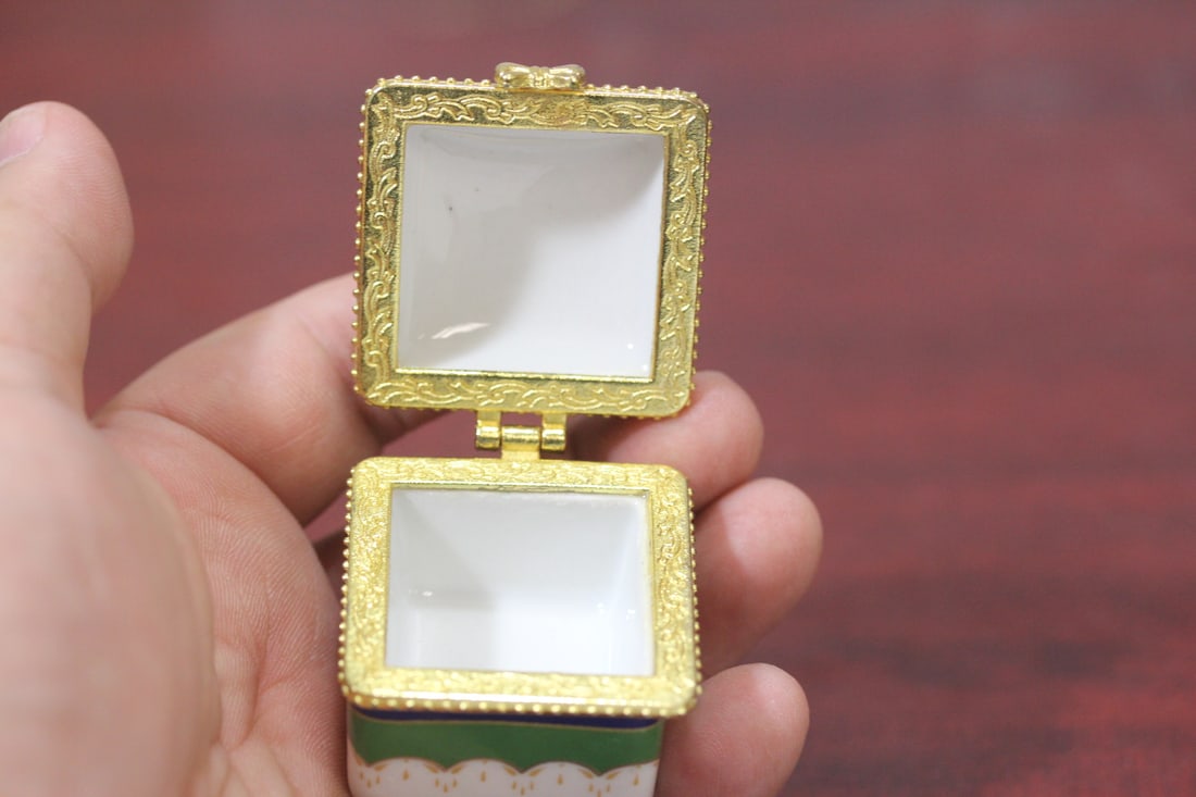 A Ceramic Square From Trinket Box - 7