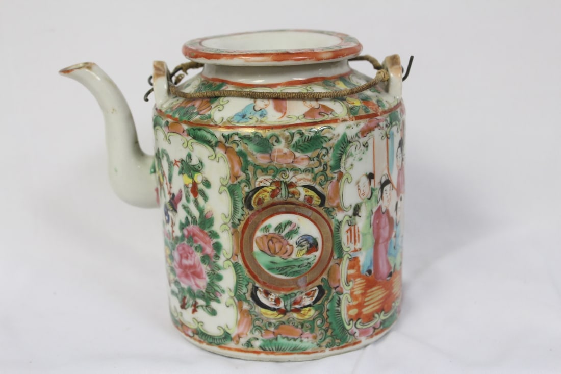 A Chinese 19th Century Rose Medallion Teapot (1 of 8)