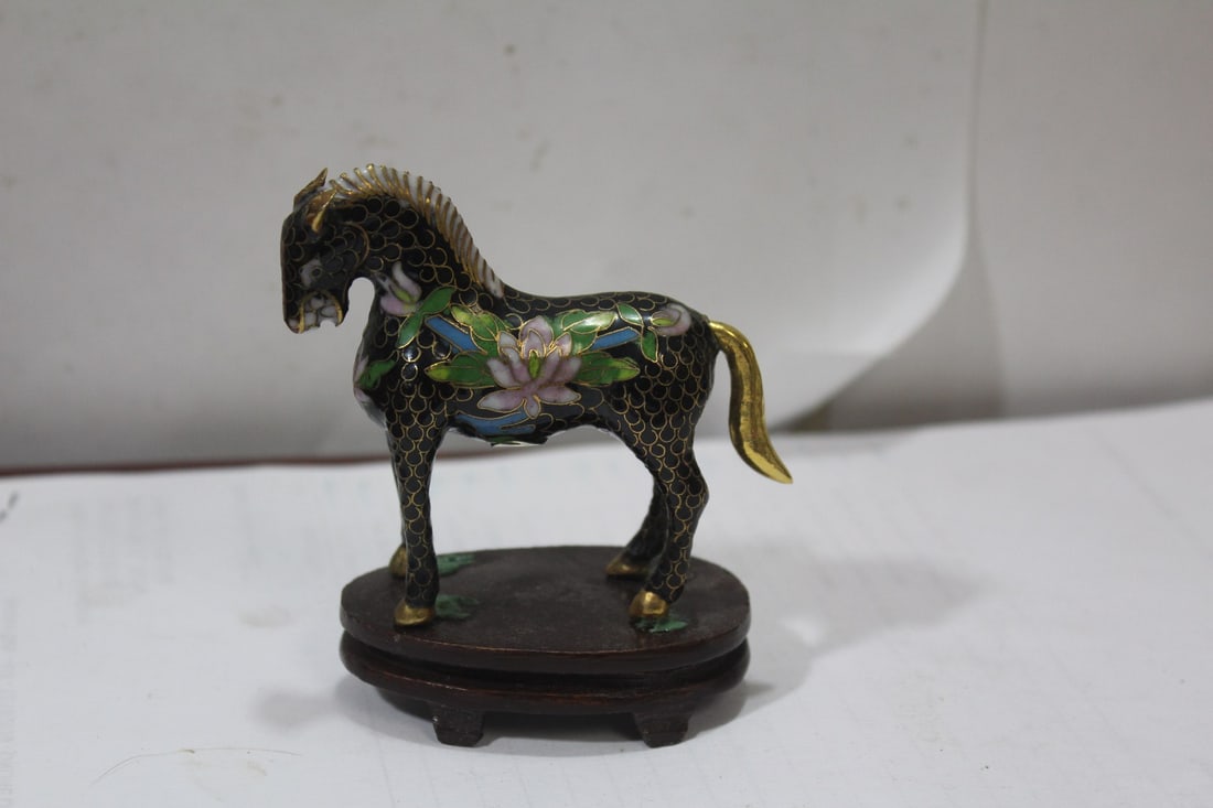 A Vintage Cloisonne Horse on Stand: 3" across