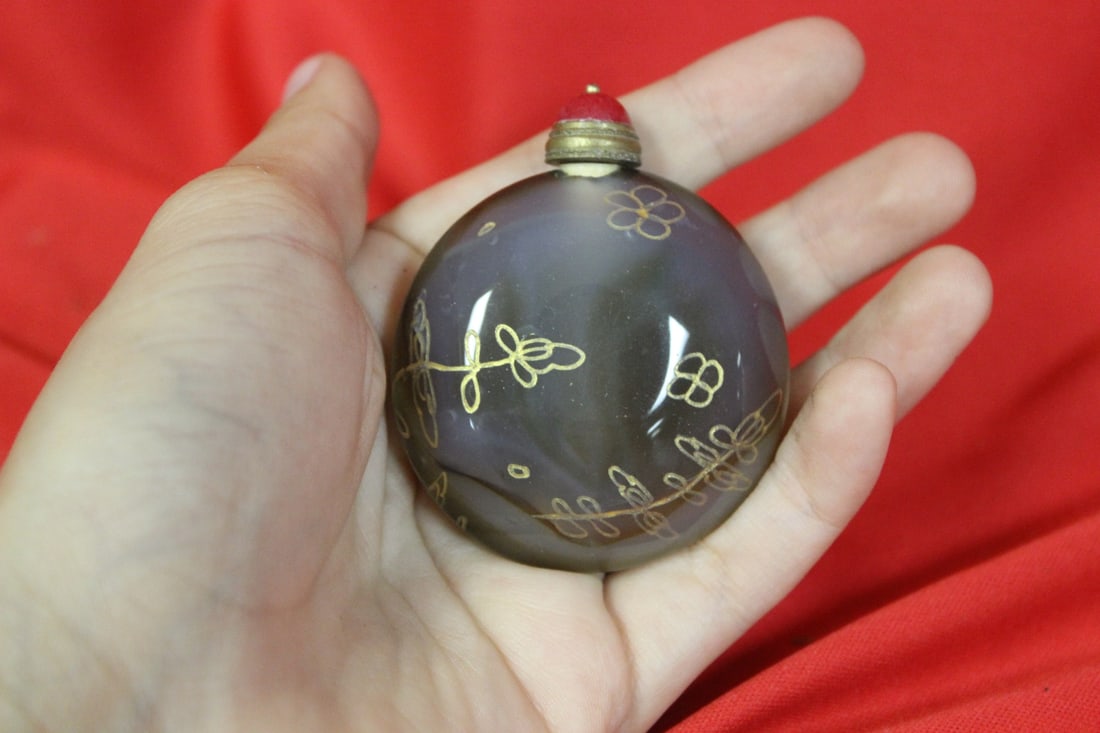 A Snuff Bottle - 2