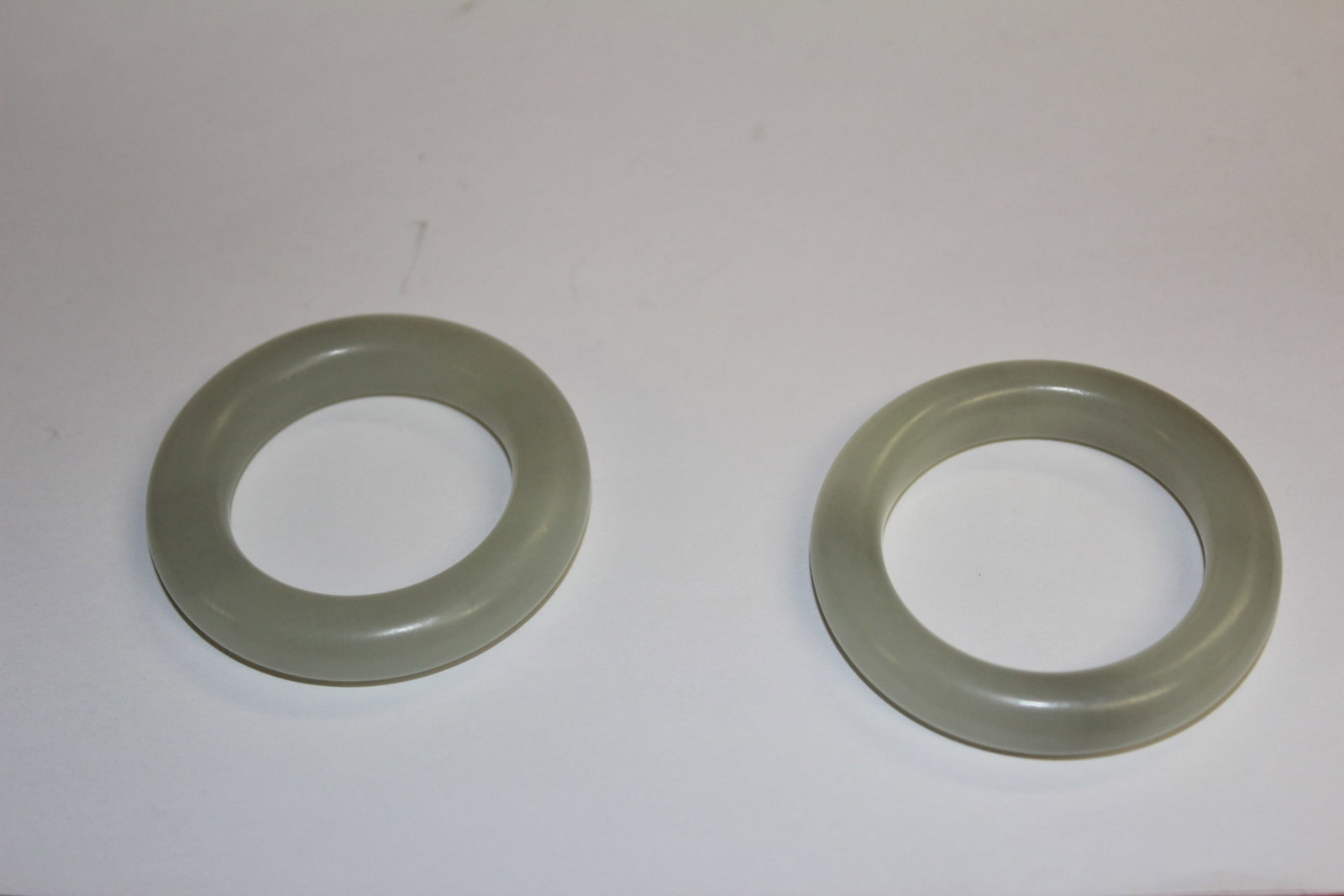 Pair of chinese White Jade Bable Bangle Bracelet (1 of 3)