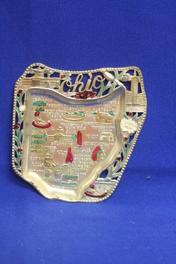 An Ohio Souvenir Metal Ashtray: as shown