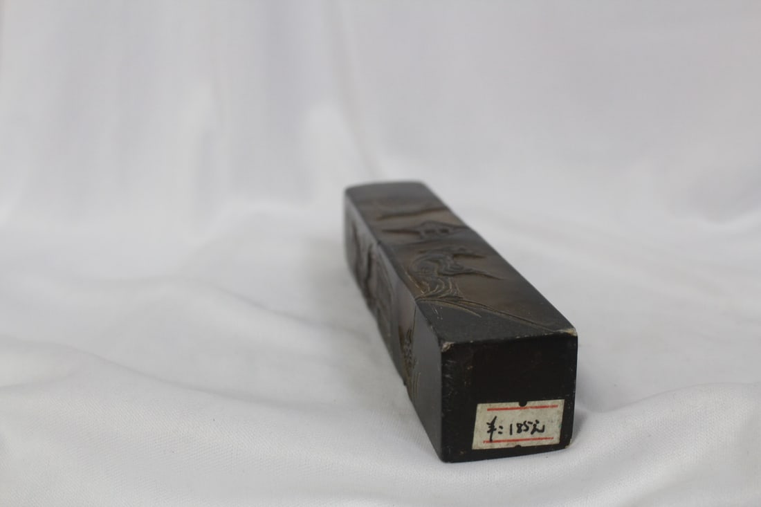 A Scroll Weight? - 4