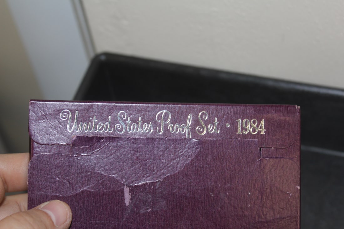 1984 US Mint Proof Set - 3