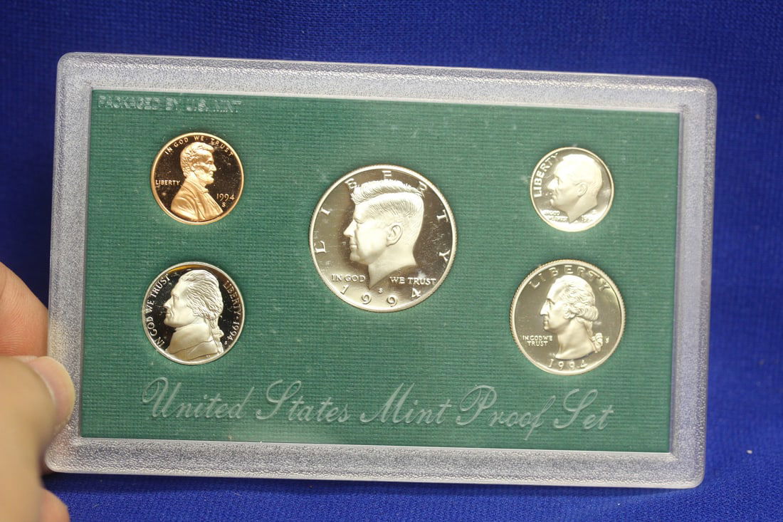 A 1994 US Mint Proof Set (1 of 4)
