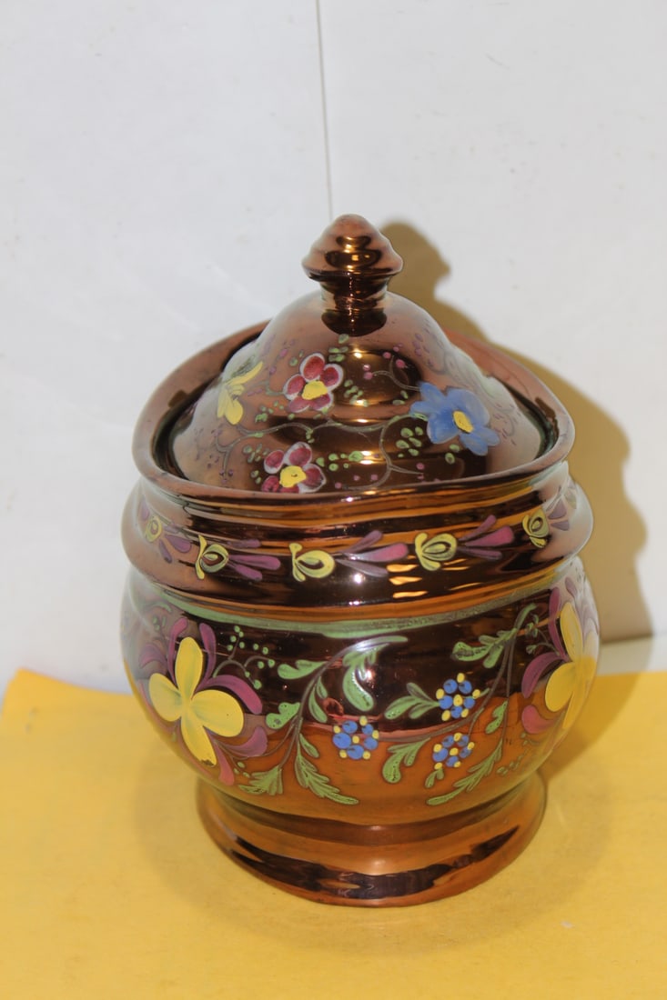 A Ceramic Lusterware Sugar Bowl - 4