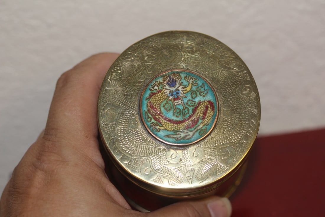 Chinese Cloisonne and Brass Dragon Box: early to mid 20th century - 3 1/4" tall