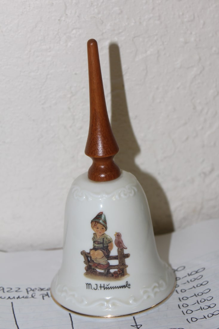 Hummel Bell (1 of 3)
