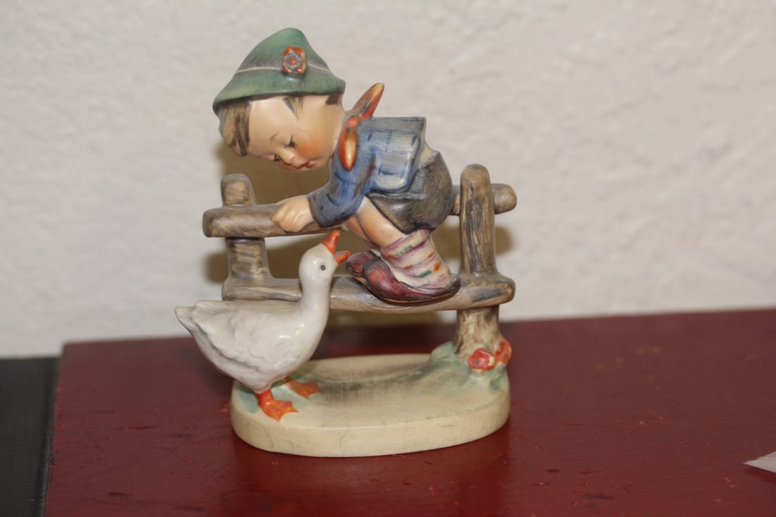 Hummel Figurine (1 of 6)