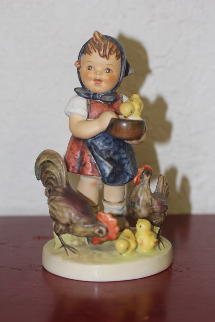 Hummel Figurine (1 of 6)