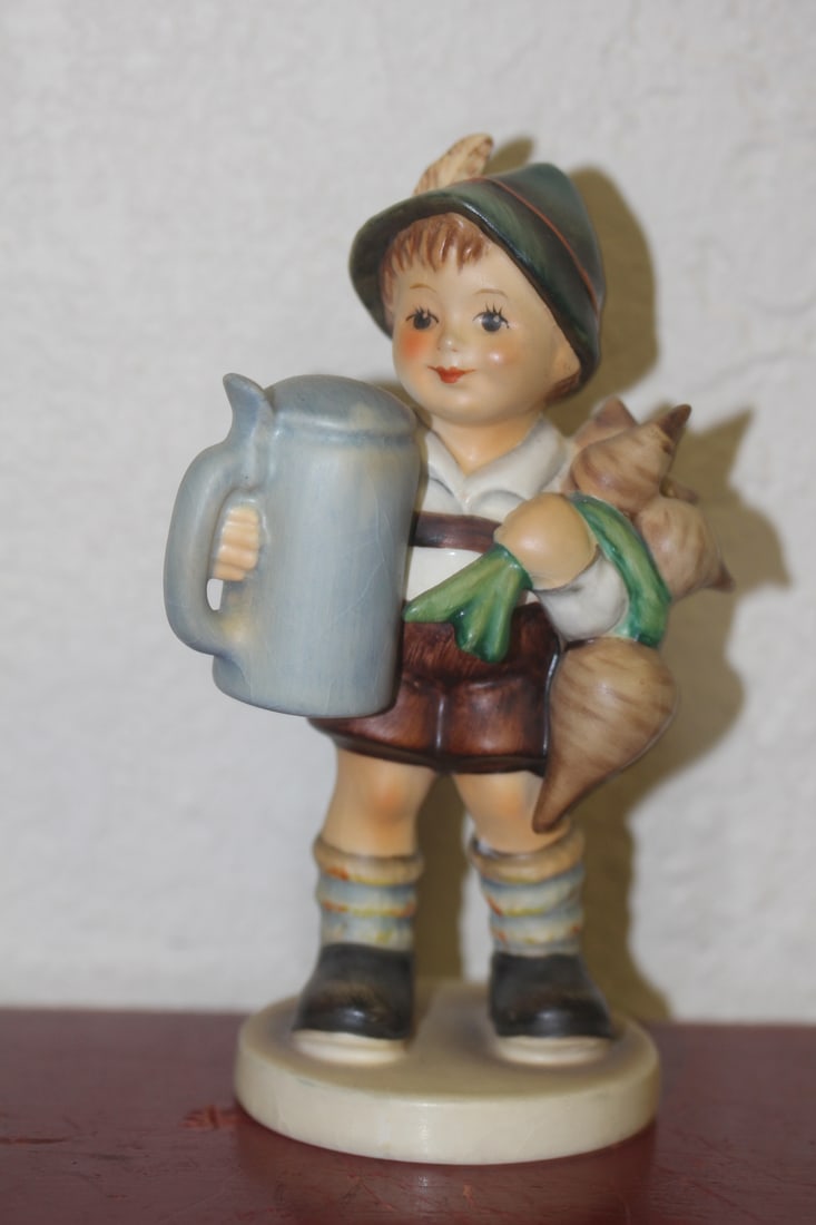 Hummel Figurine (1 of 8)