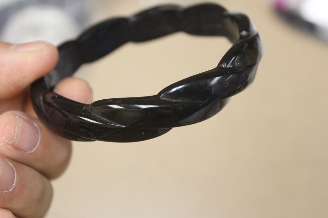 Lucite Bangle Bracelet - 3