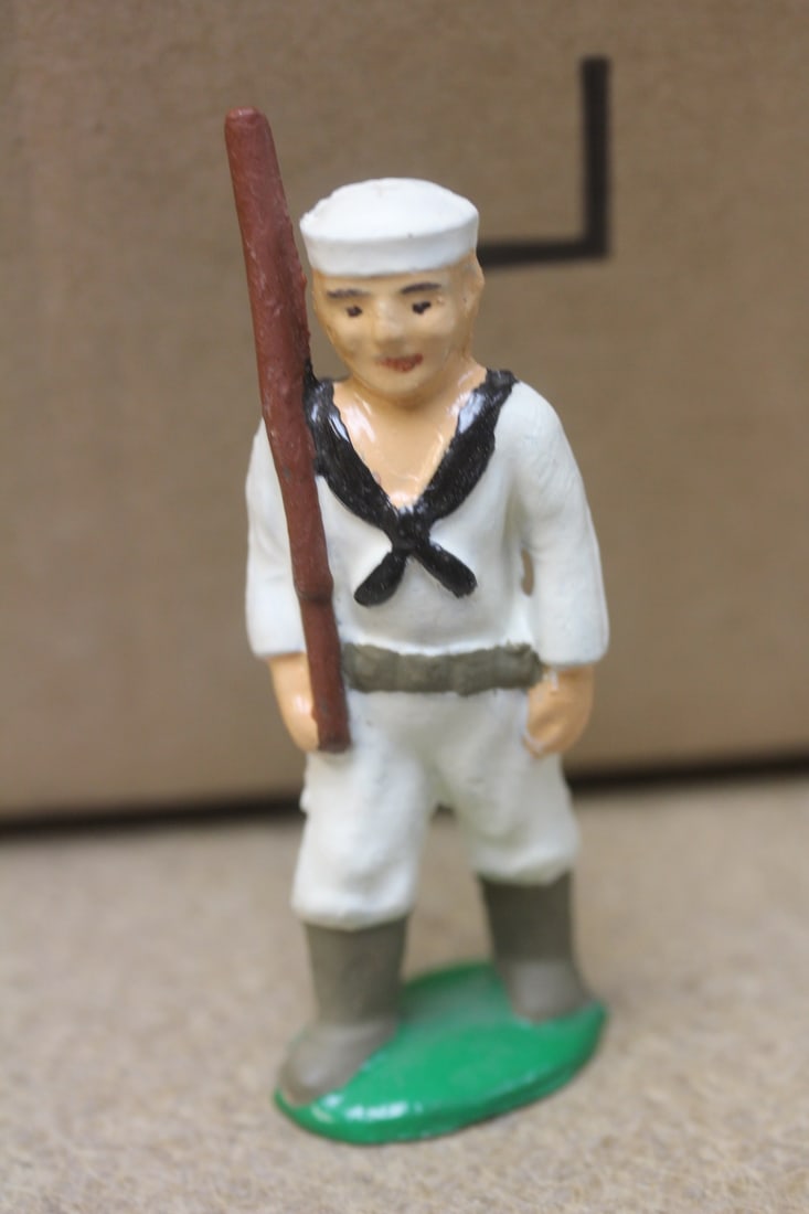 Lead Soldier: 3 1/2" tall