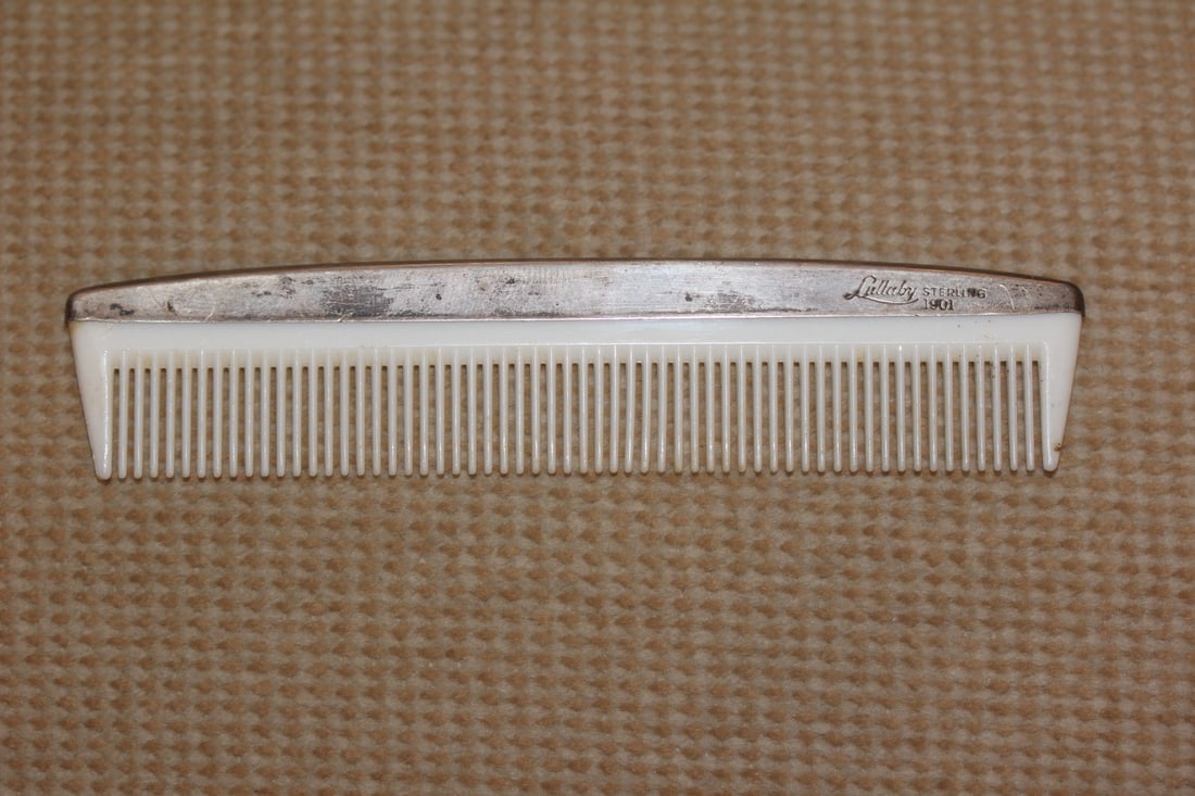 Lullaby Baby Sterling Rim Comb: 4 1/2" across