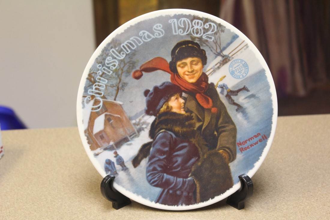Norman Rockwell Collector's Plate: 8 1/4" in diameter