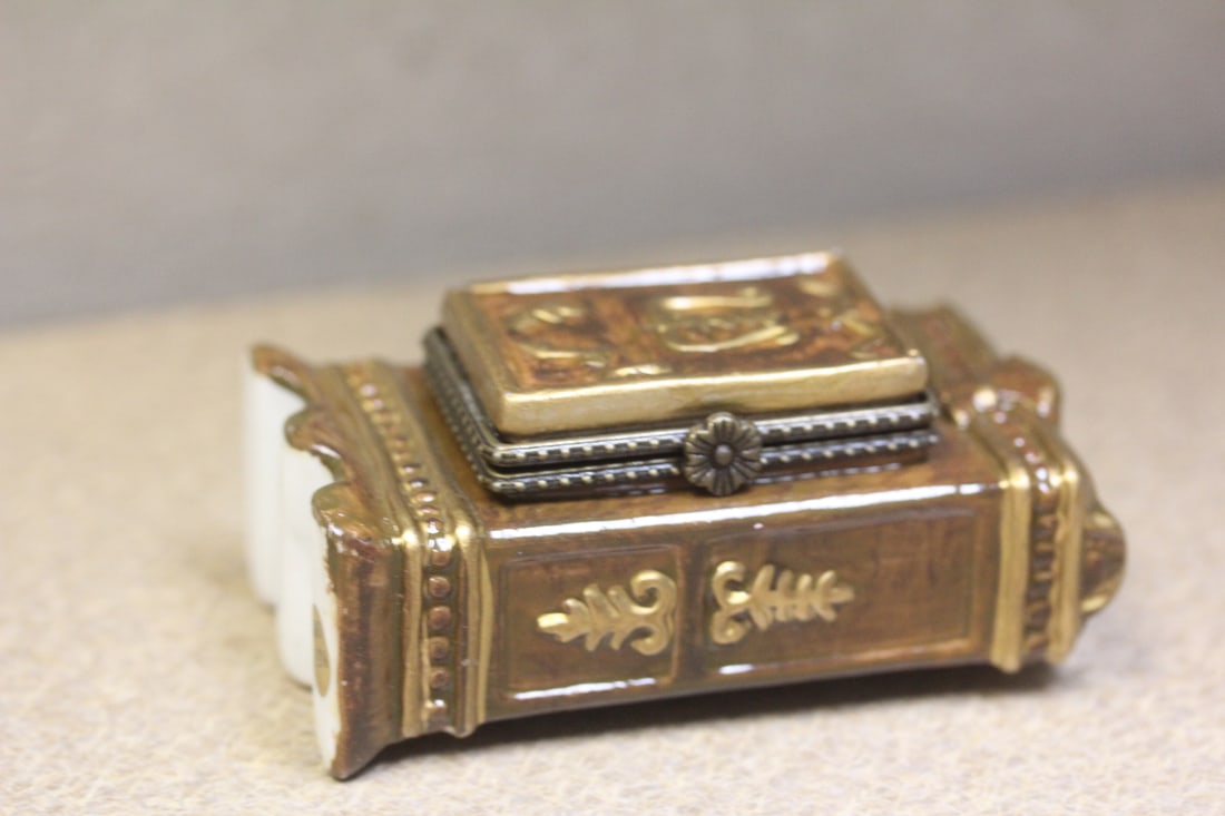 ceramic closet box - 2