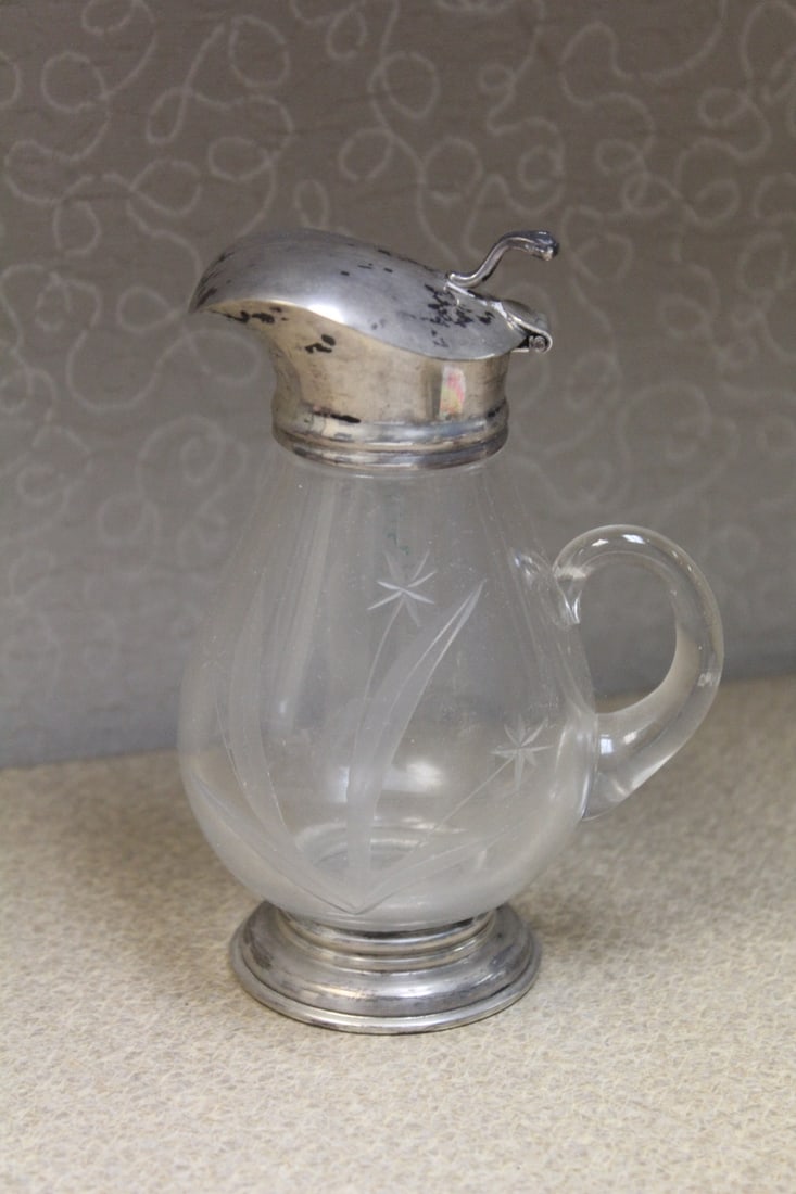 sterling and etched glass crust: 5 1/2" tall