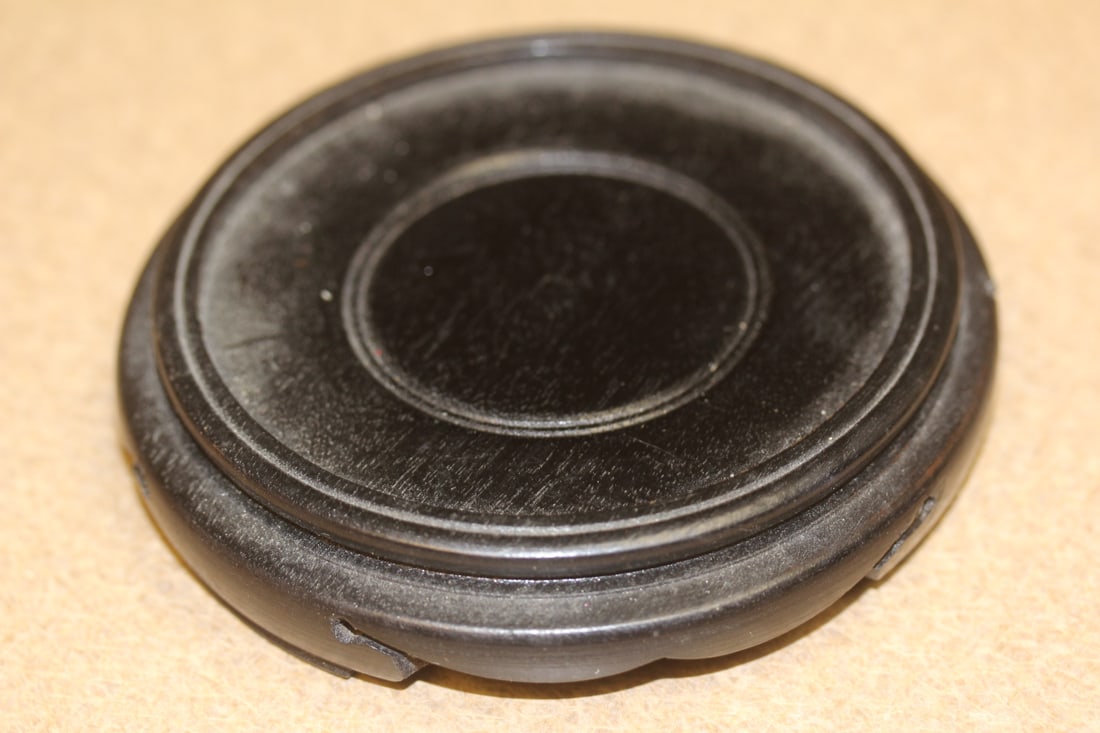 Carved Wooden Stand: vintage - 3 1/4" in diameter