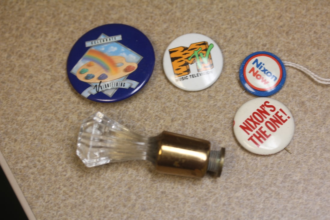 Lot of 5 Miscelleanous Articles (1 of 3)