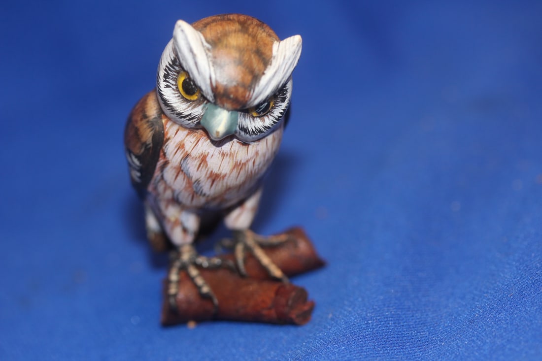 Wooden Owl: well painted, as if it's alive - 3 3/8" tall