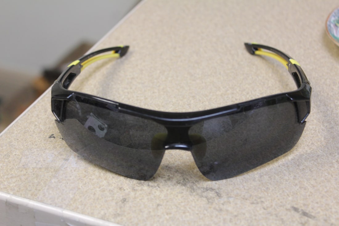 Ferrari Style Sunglass (1 of 3)