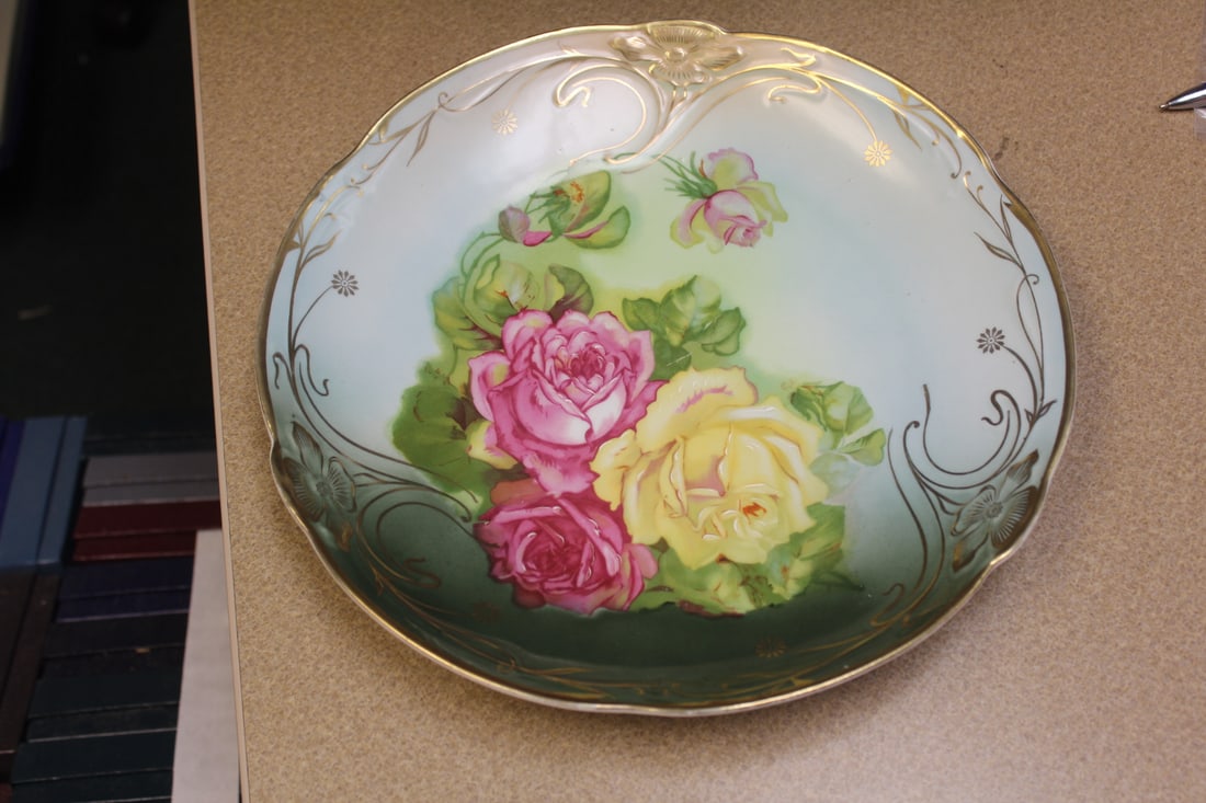 CT Altwasser Rose Charger: hand painted - 12 1/4" in diameter